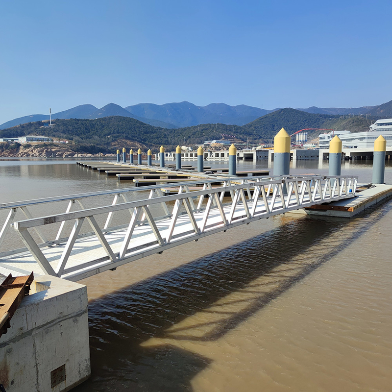 Water Platform Marine Aluminum Gangway Concrete Approach Bridge Pontoons