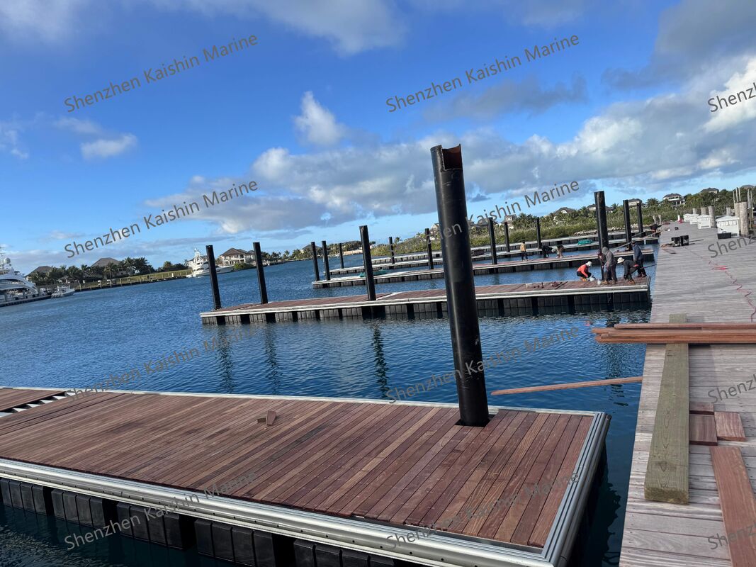 Customizable UV and Saltwater Resistant Floating Dock Pontoon with Easy Assembly for Marinas and Boat Mooring